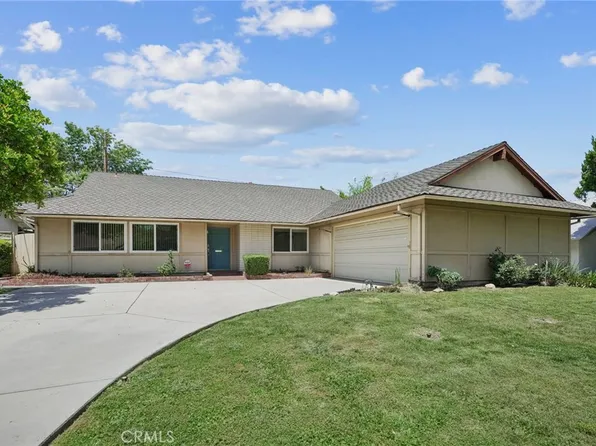 22259 Bassett St, Canoga Park, CA 91303