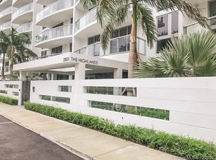 13800 Highland Dr #607, North Miami Beach, FL 33181