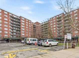 7150 Parsons Boulevard #1M, Fresh Meadows, NY