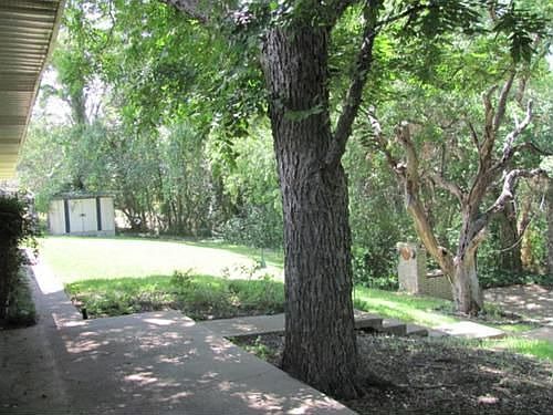 3rd image of 612 Catalina Dr