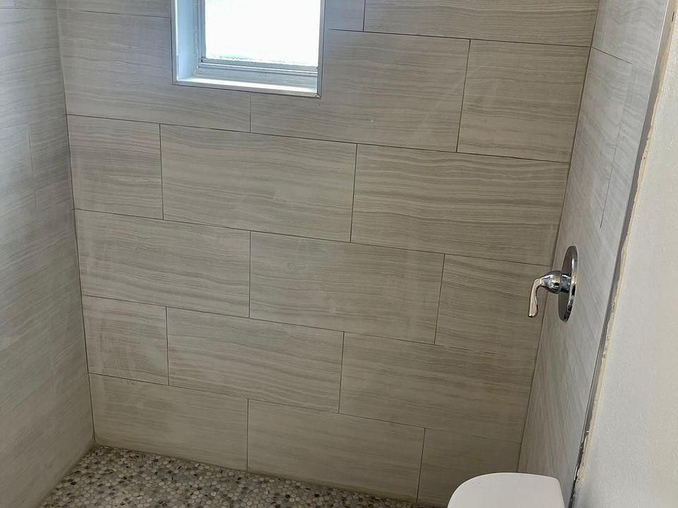 1st image of 4 E Las Palmas Way