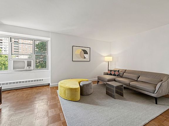 2nd image of 575 Grand St Unit D0502