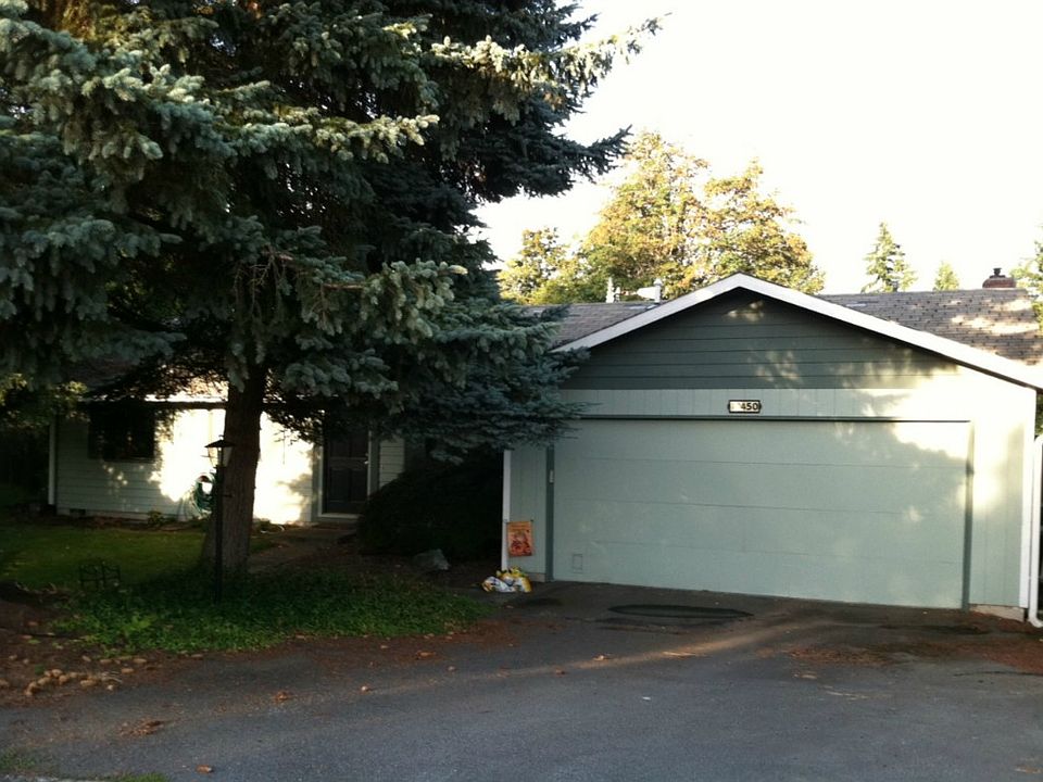 1st image of 19450 122nd Pl SE