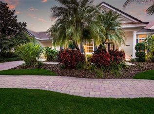 545 Fore Dr, Bradenton, FL 34208