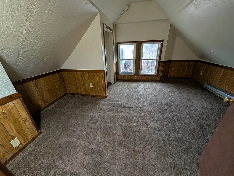 564 Carroll St — Photo 28