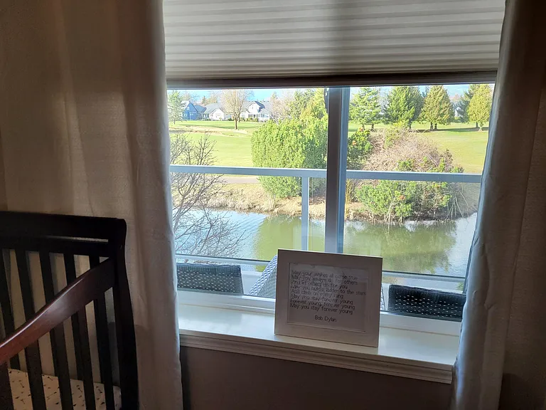 200 W Maberry Dr — Photo 11