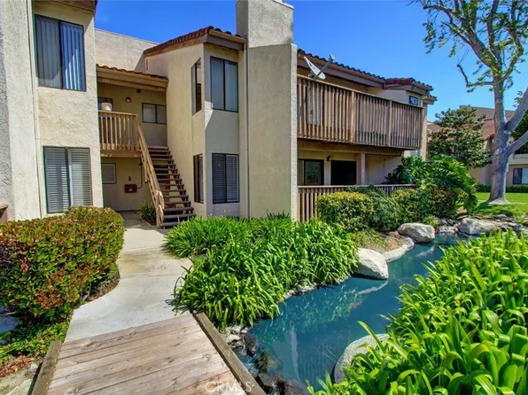 4831 Lago Dr APT 107, Huntington Beach, CA 92649