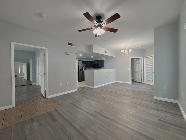 10245 S Maryland Pkwy #130 — Photo 3