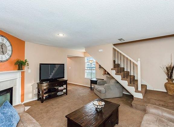 4th image of 1336 SE Norwood Dr