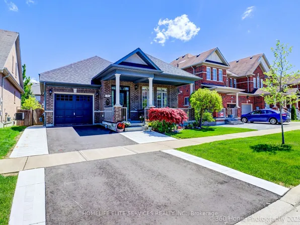 40 Northway Ave, Whitchurch Stouffville, ON L4A 0T5