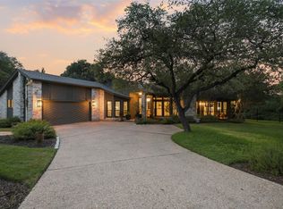 208 Phlox Dr, Lakeway, TX 78734