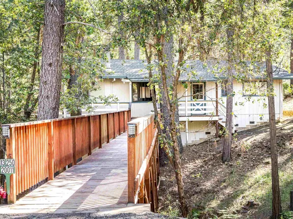 20011 Pine Mountain Dr, Groveland, CA 95321
