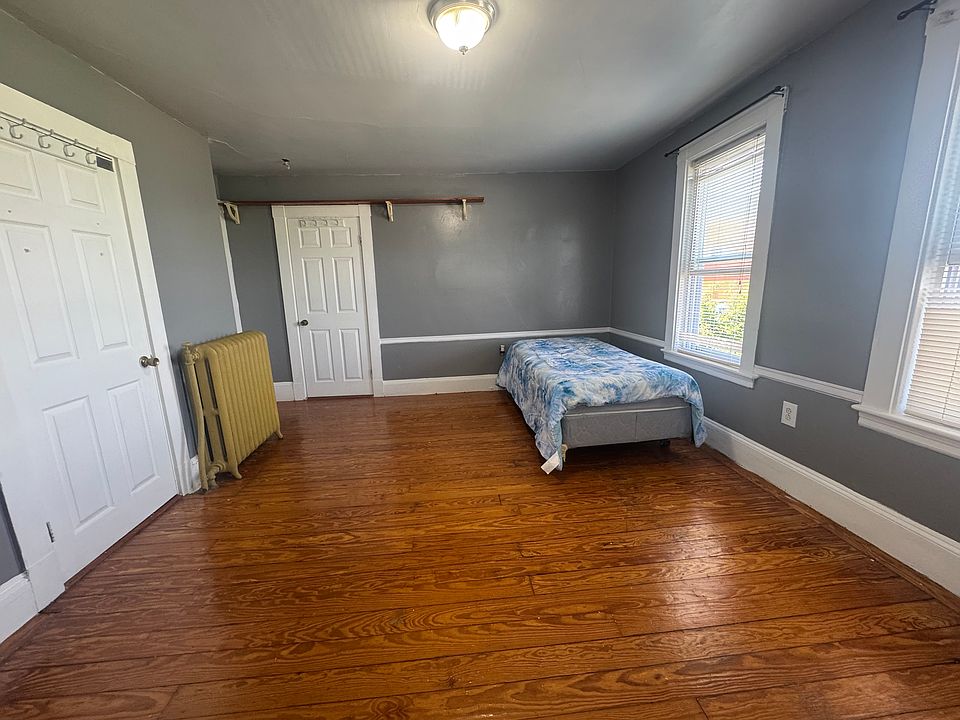 1st image of 19 E Hoyle St #2