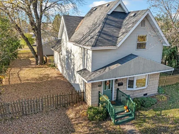 2112 E 7th St, Superior, WI 54880