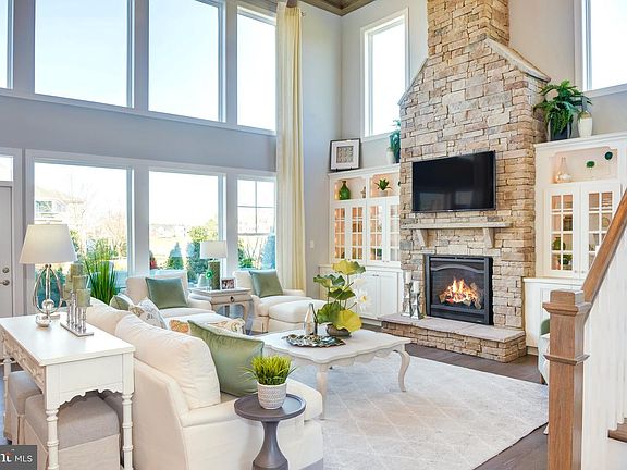 3rd image of 27235 Phyllis Whetley Ln