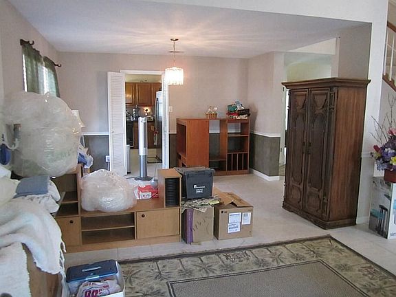 3rd image of 15507 Ensenada Dr