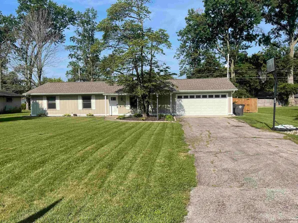 4941 Dwight Dr, Fort Wayne, IN 46835