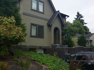3232 32nd Ave W, Seattle, WA 98199