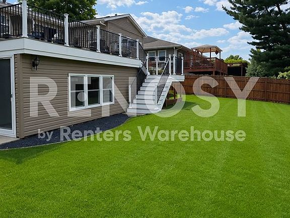 4th image of 8442 Haeg Dr