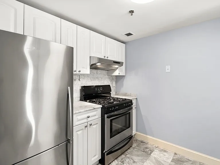 15 N Beacon St #U906 — Photo 6