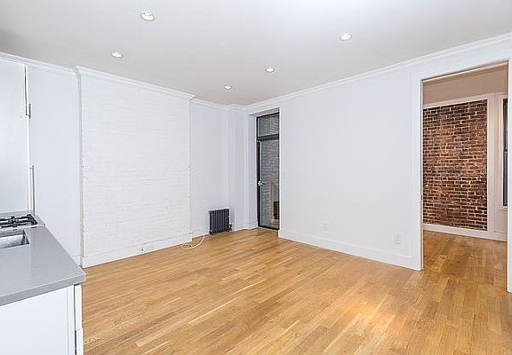 2nd image of 228 E 27th St #1CD
