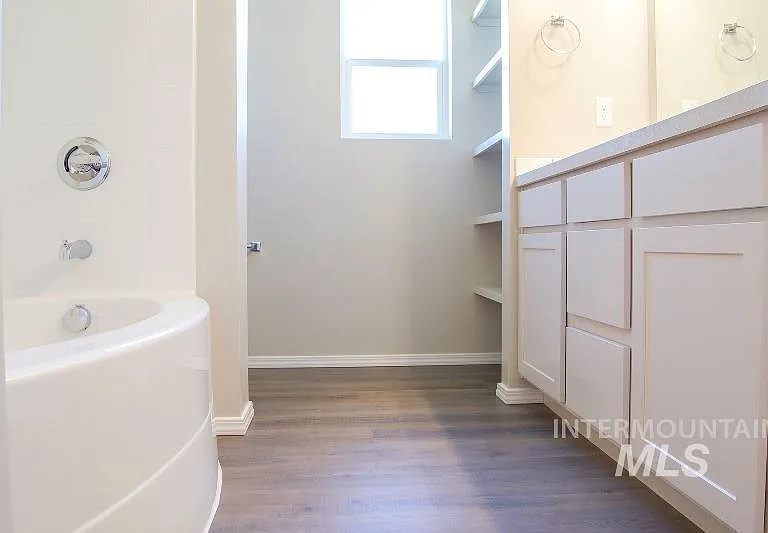 1936 Kodiak St — Photo 12