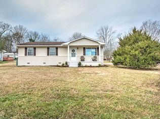 7801 Staley Rd, Corryton, TN 37721