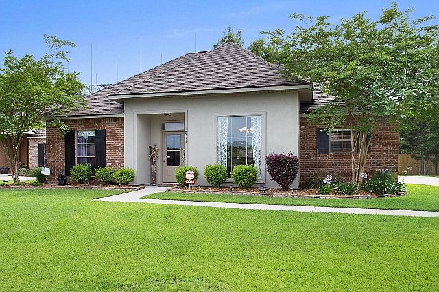 1st image of 12213 Amber Lakes Dr