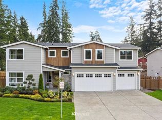 23920 104th Ave W, Edmonds, WA 98020