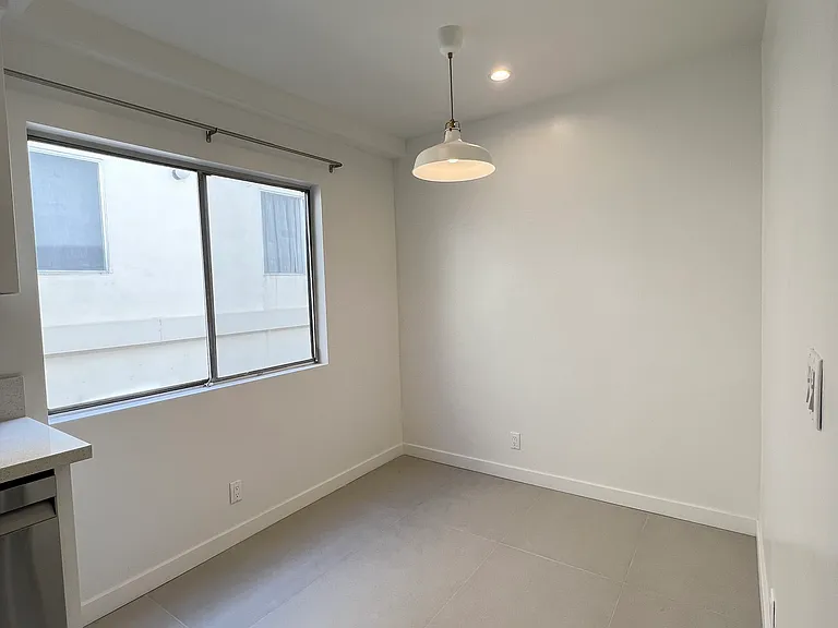 517 Pier Ave #1 — Photo 8