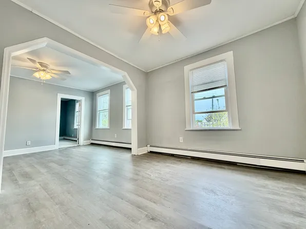 (undisclosed Address), Harrison, NY 10528