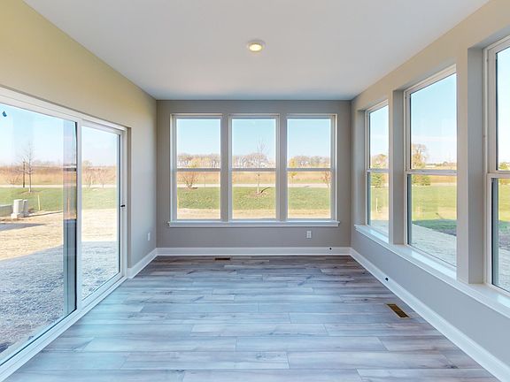 7th image of this home