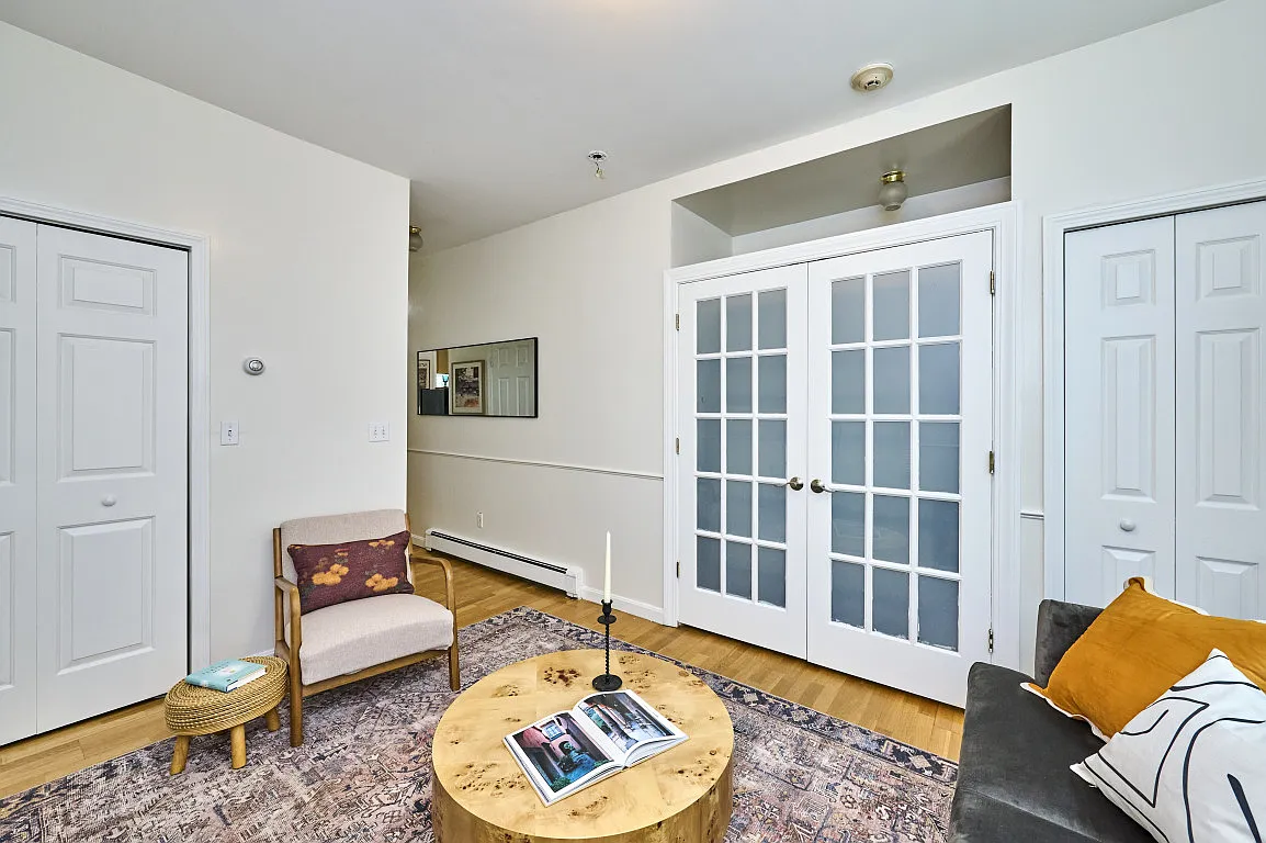 9 Mullins Ct — Photo 4