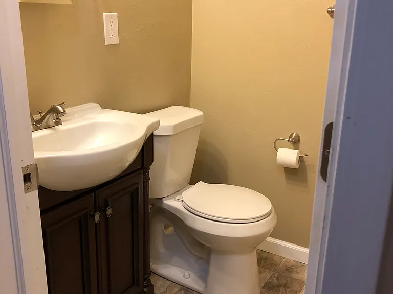 44A Shraders Ln — Photo 3