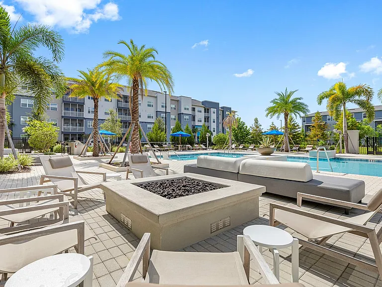 The Henry Apartments