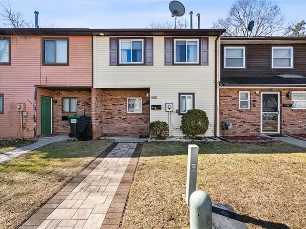 405 Watts Lane, Maybrook, NY 12543
