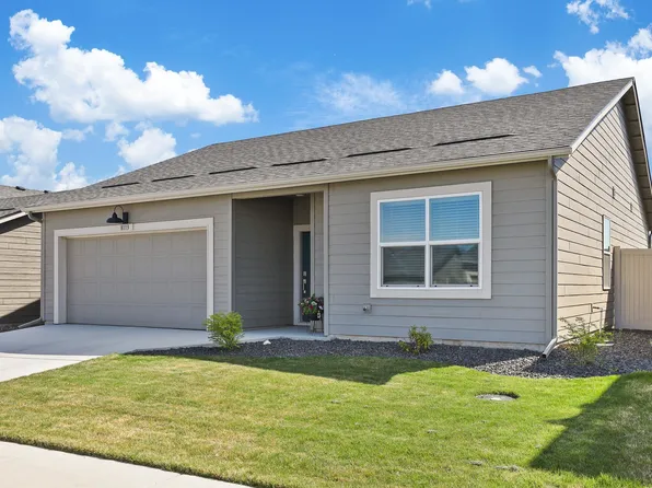 8113 S Safflower St, Cheney, WA 99004