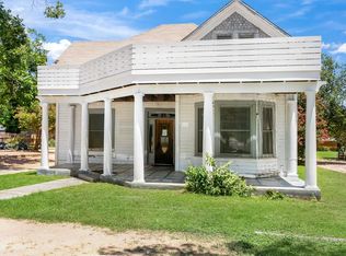 623 S Washington St, Fredericksburg, TX 78624