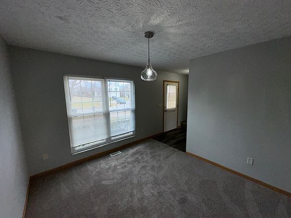 3rd image of 771 Kollines Ct