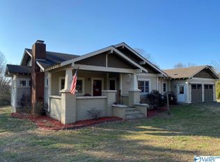 115 Foster Landing Rd, Guntersville, AL 35976