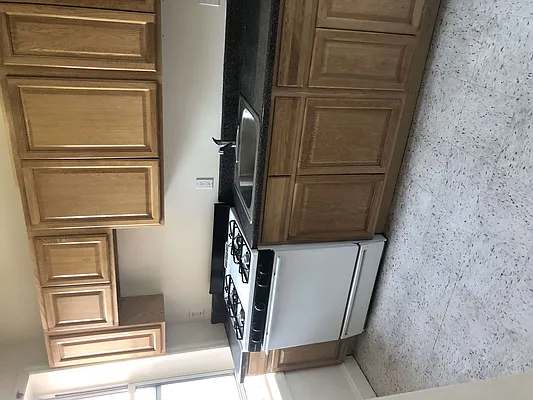 Rented by First Executive Realty Inc | media 15