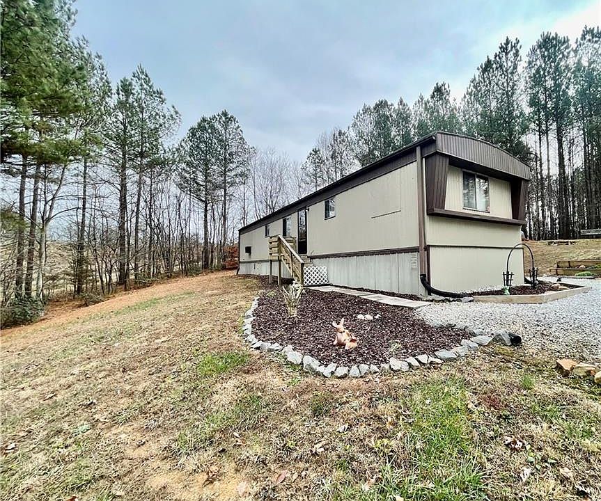 1st image of 4625 Stonecrest Dr