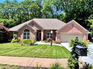 2939 N Brookbury Xing, Fayetteville, AR 72703