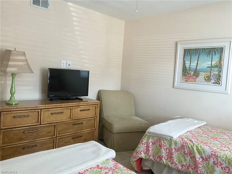3062 Sandpiper Bay Cir #K102 — Photo 18