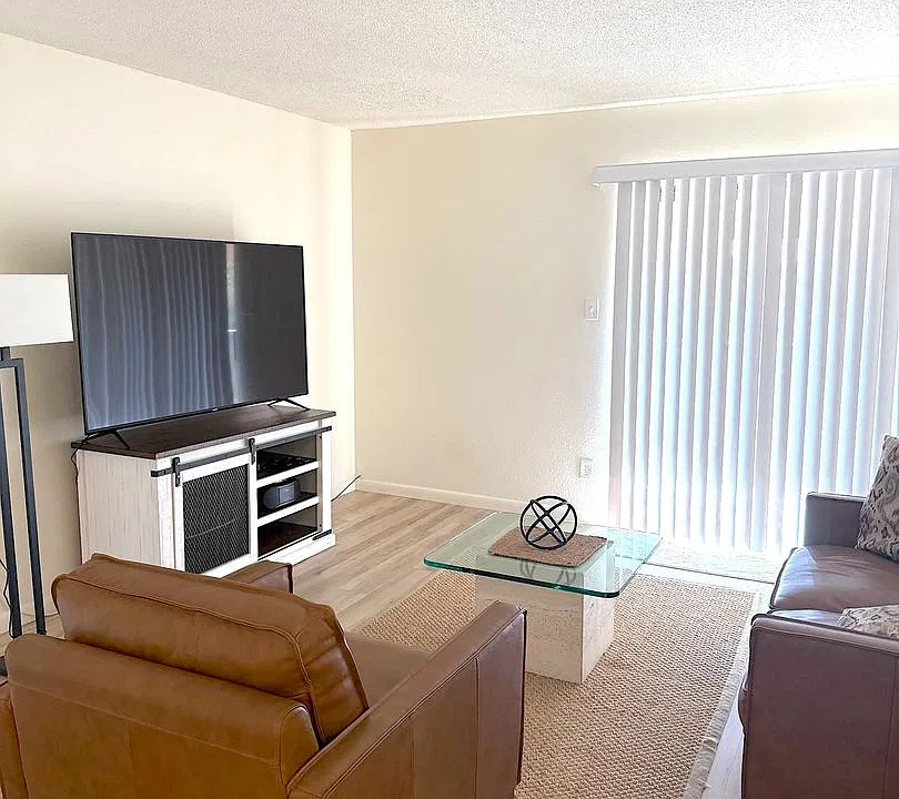 3055 Trinity Dr #623