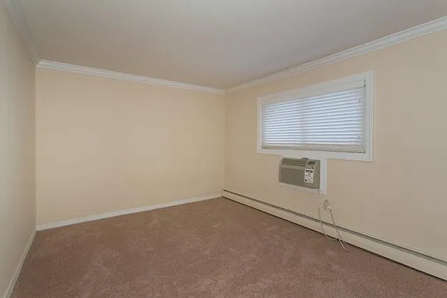 Maple Garden Apartments — Photo 13
