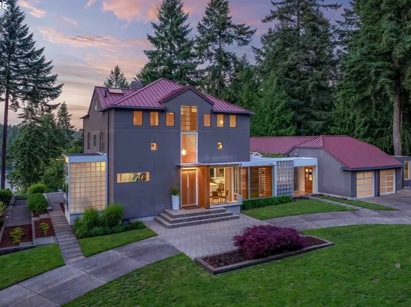 693 Terrace Dr, Lake Oswego, OR 97034