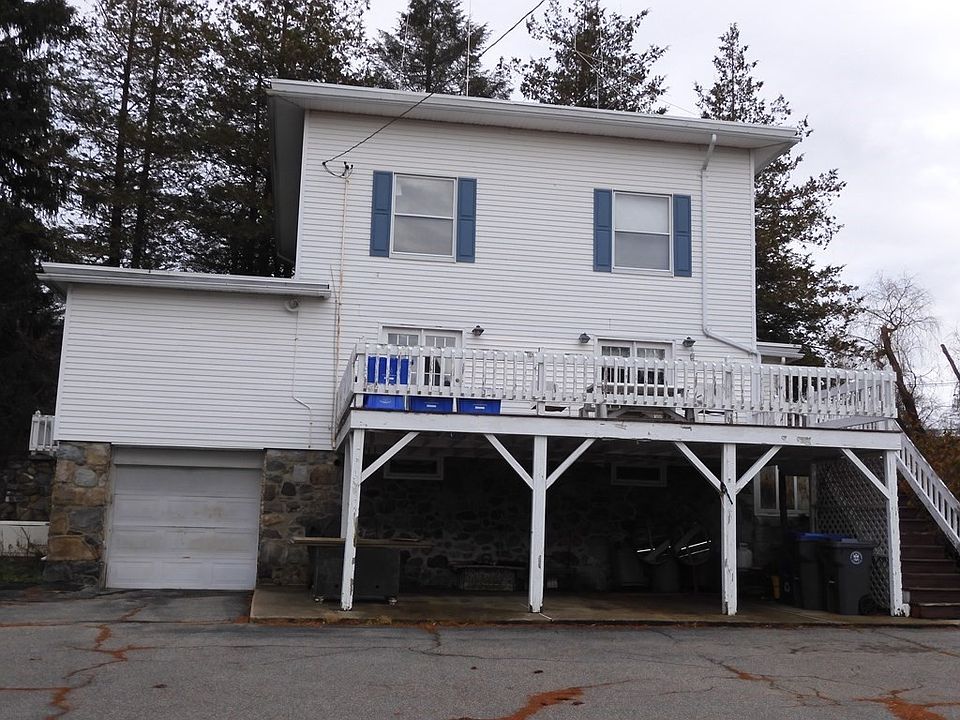 106 Howe St, Methuen, MA 01844 Zillow