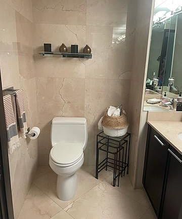4th image of 16275 Collins Avenue #903