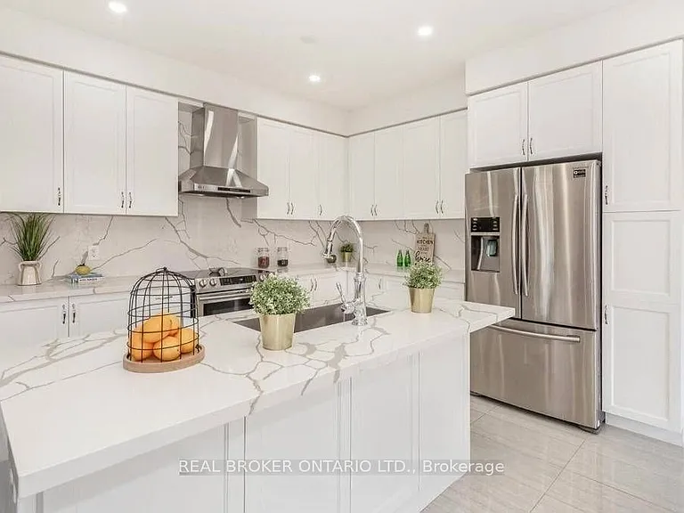 197 Etheridge Ave — Photo 2